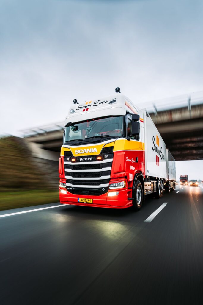 Rolling shots (Automotive)
